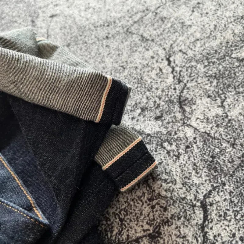 Retro - Straight-Fit Solid Jeans