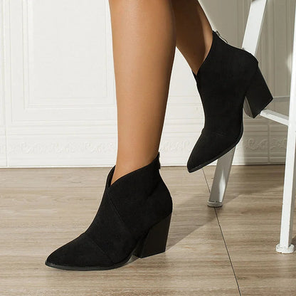 Priscilla | Pointed Ankel Boots V Cut