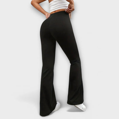 Axela | Relaxed Pants with Flared Leg